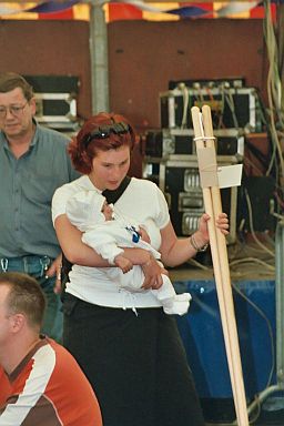 Loup et sa maman la remise des Prix du corso  la guinguette