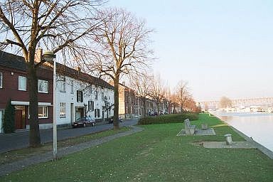 Le quai du halage  Devant-le-Pont / Vis